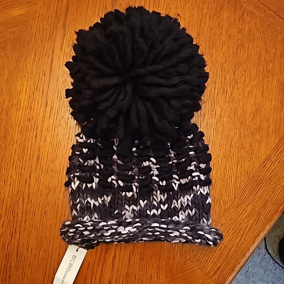 BCBGeneration Accessories Nwt Bcbg Pom Hat Poshmark